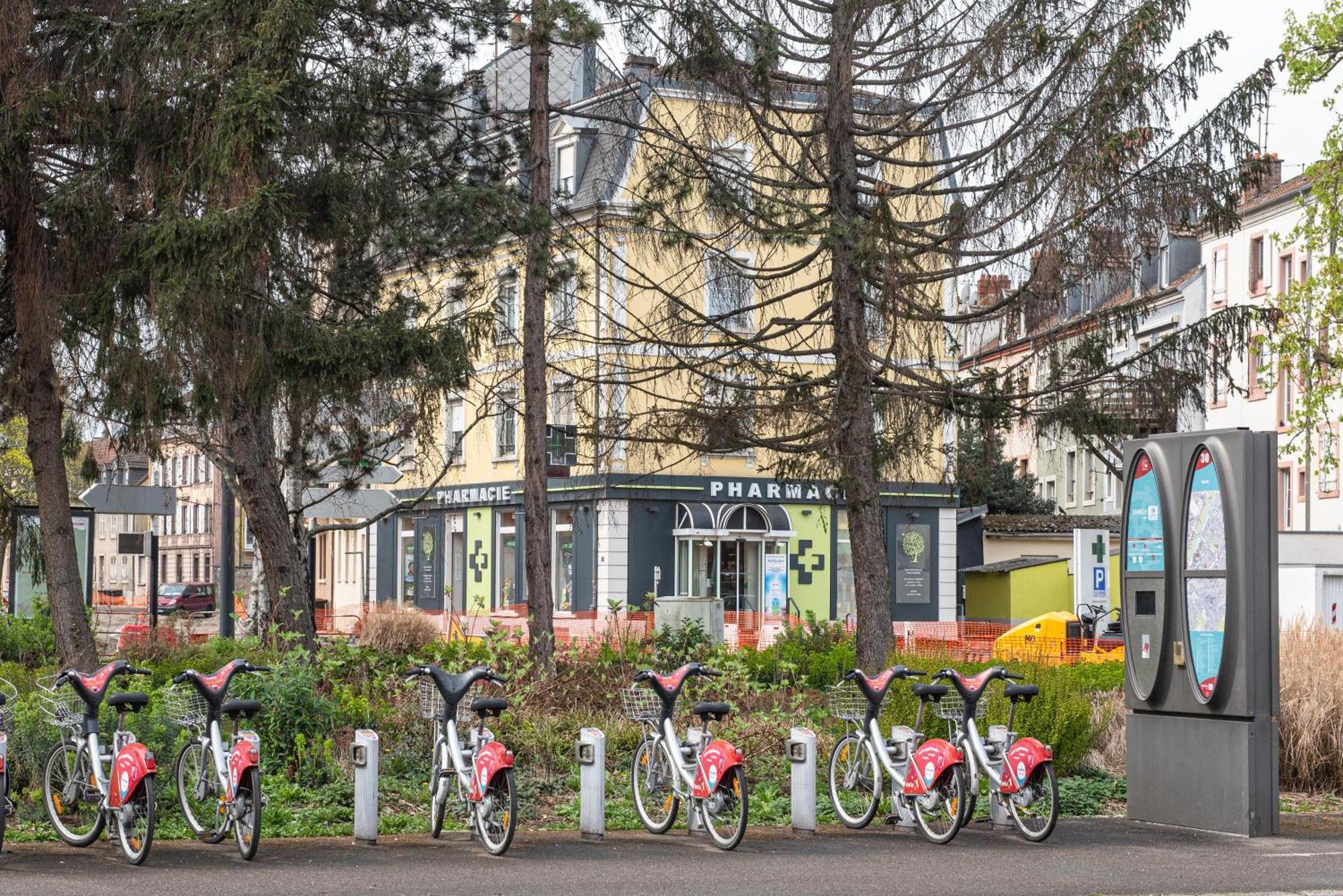 Oasis Mulhousien - Rdc, Wifi, Parking Apartment Mulhouse Exterior foto